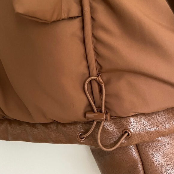 SOLD ON FB MARKETPLACE Aritzia Wilfred The Cloud Puff Vegan Leather Puffer Coat - Picture 11 of 13